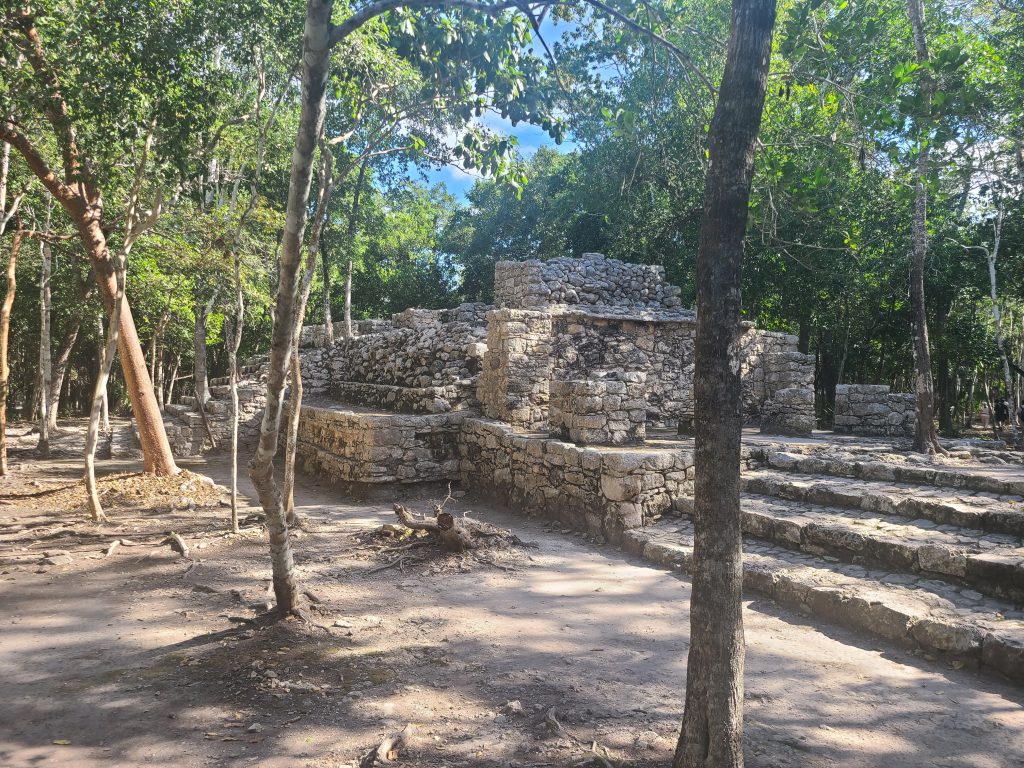 La maison écrapoutie du gouverneur