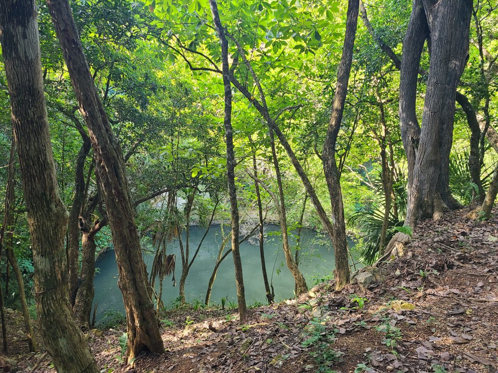 Deuxième cenote