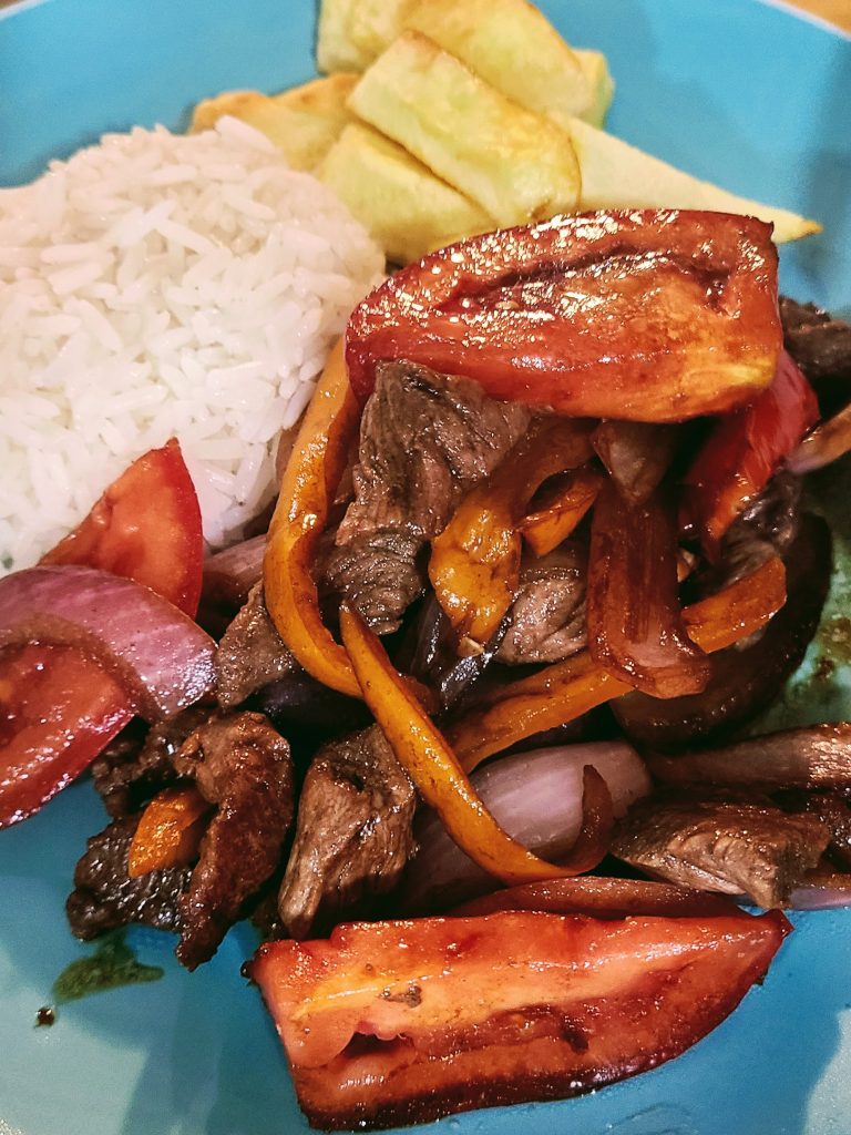 Lomo saltado d'alpaga